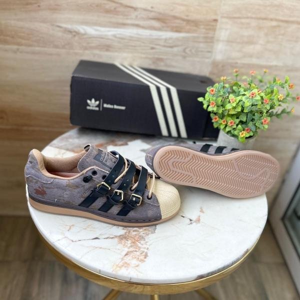 ADIDAS SUPERSTAR ORIGINALS