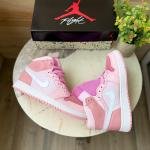 AIR JORDANS RETRO 1 DIGITAL PINK