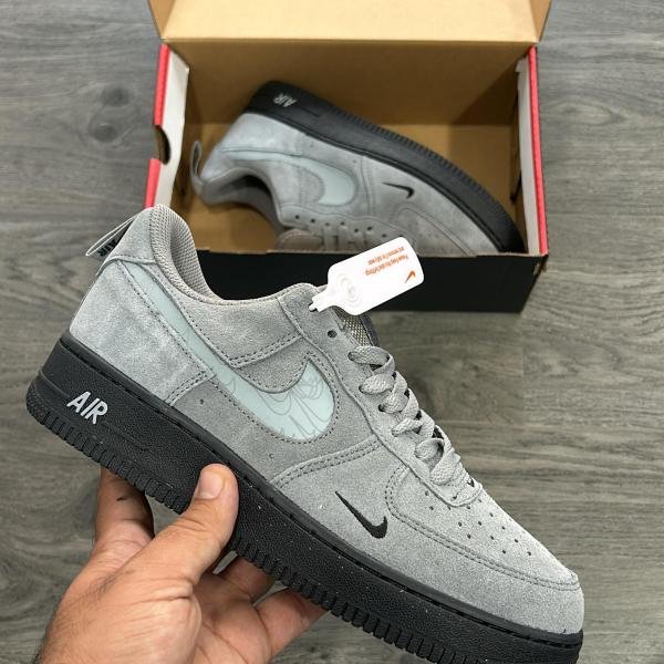 NIKE AIRFORCE ONE