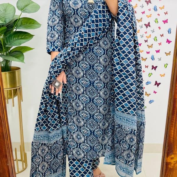 AZRAK PRINT SUIT SET