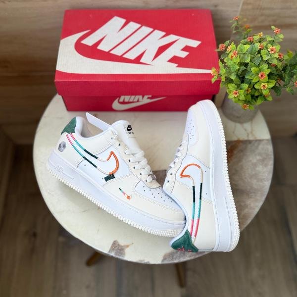 NIKE AIRFORCE ALL PETALS UNITED WHITE